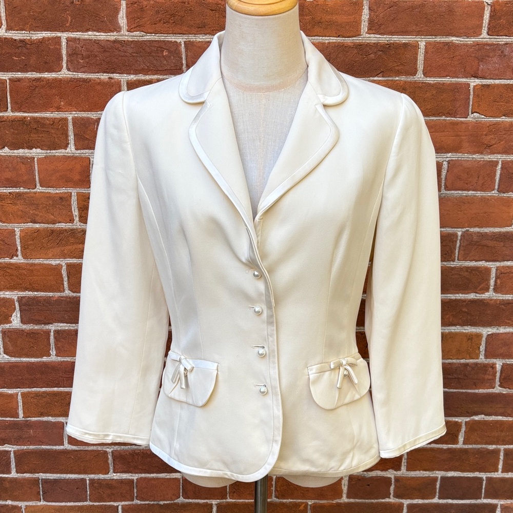 Lightweight White Cream Blazer Bow & Pearl Details